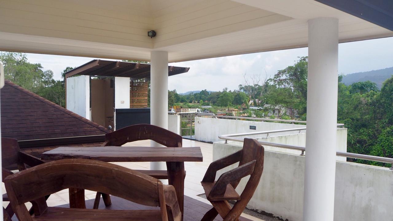 Villa Somewhere Phuket 타랑 외부 사진